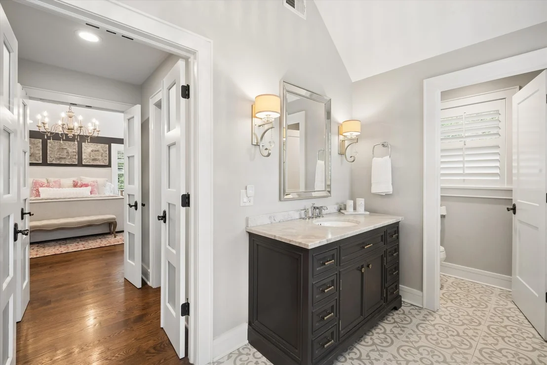 Photo of 6493 Apache Drive