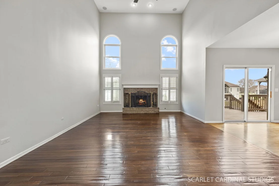 Photo of 208 Amherst Court