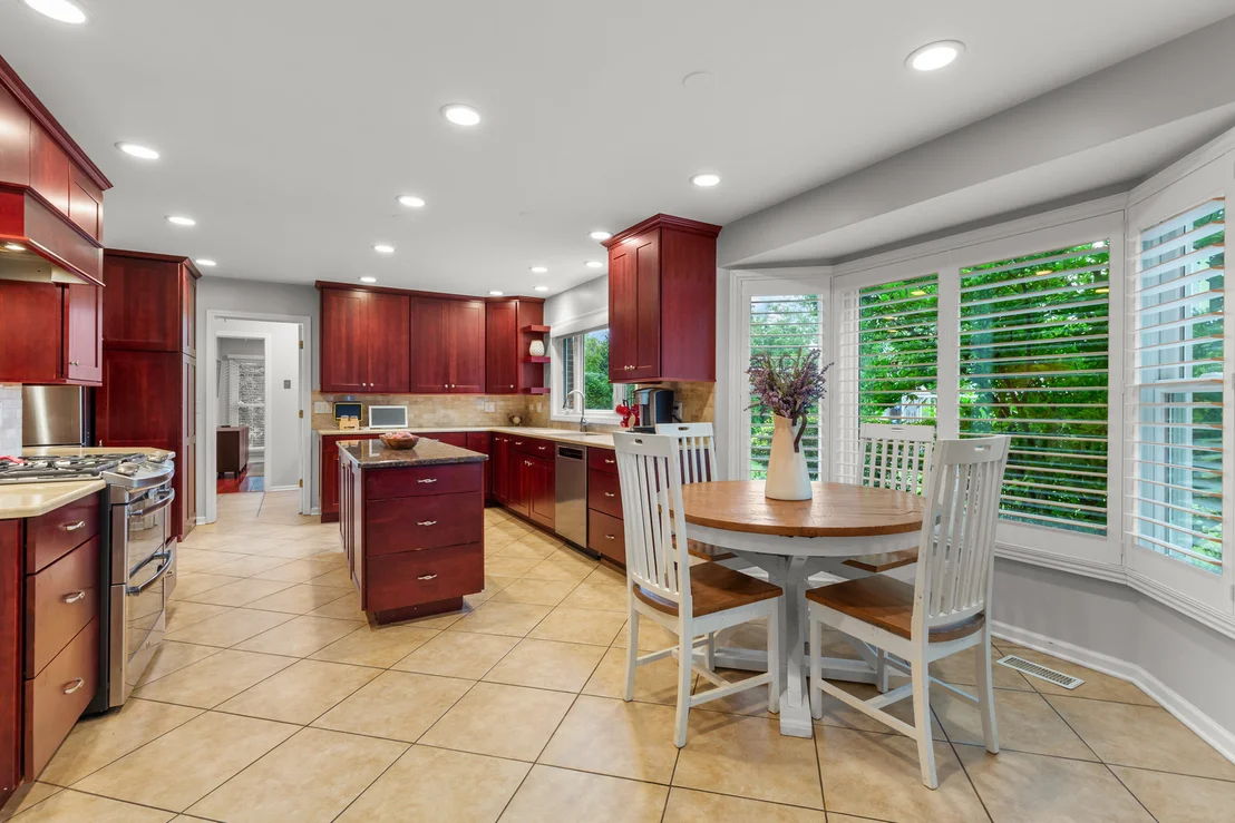 Photo of 2335 Indian Ridge Drive