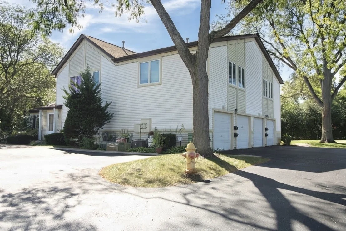 Photo of 336 Inverrary Lane