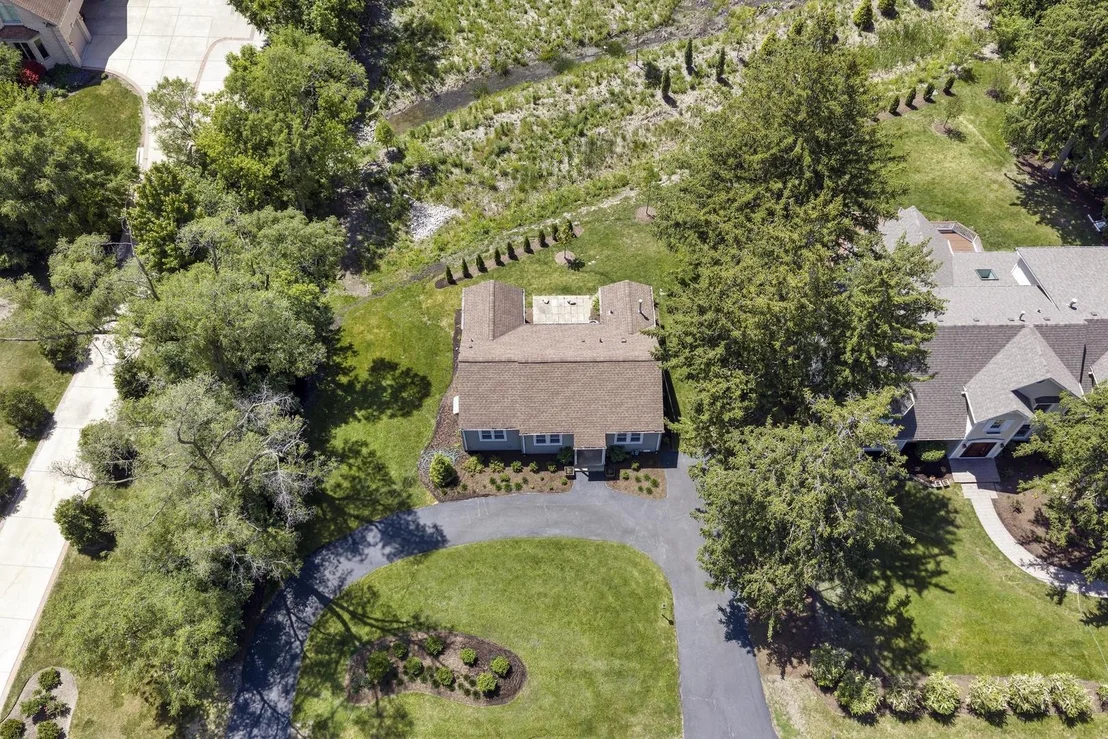 Photo of 2090 Greenview Road