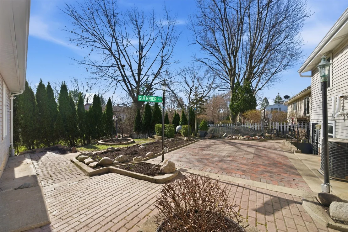 Photo of 535 Weidner Road