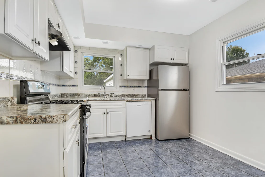 Photo of 108 Shabbona Drive
