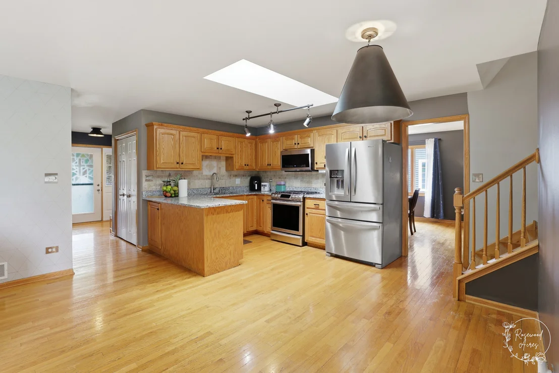 Photo of 1168 Meadow Path