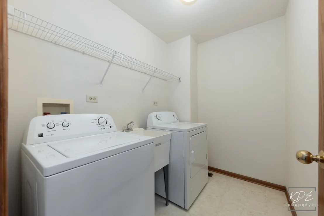 Photo of 14017 S Cambridge Circle