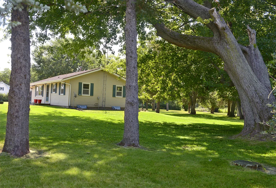 Photo of 1104 N 29th Road