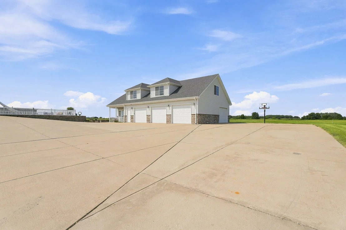 Photo of 4673 W 3000n Road