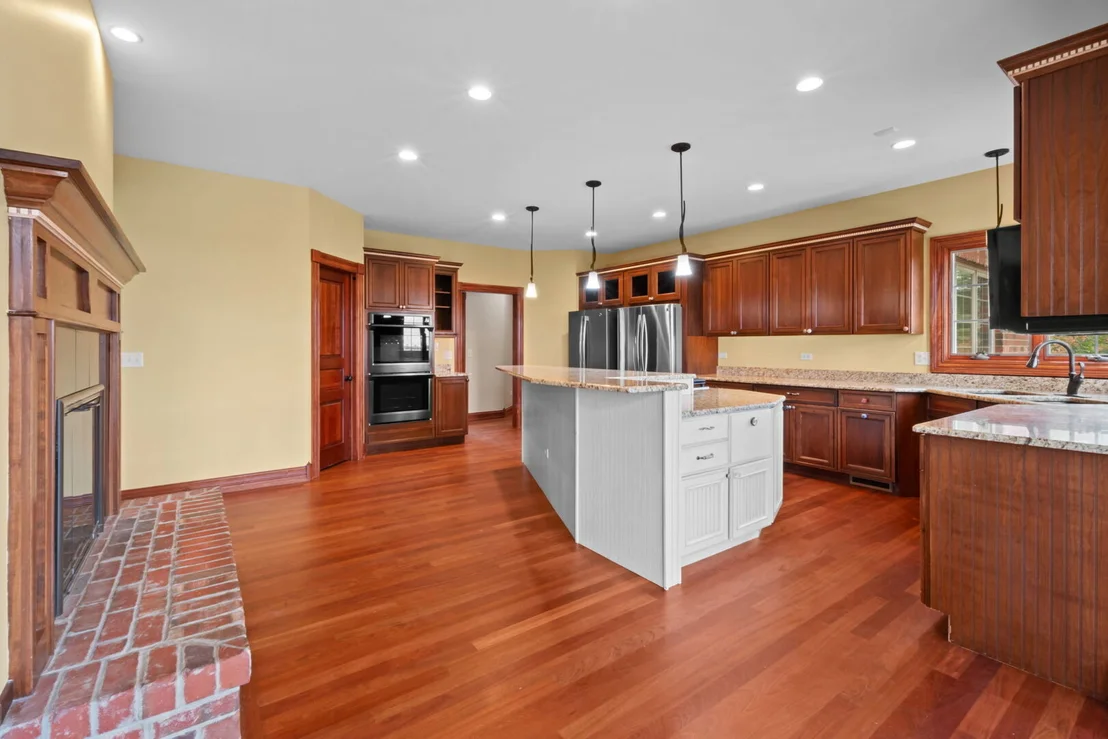 Photo of 11N720 Muirhead Road
