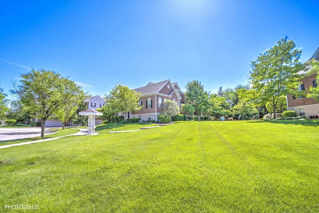 Photo of 462 Prestwick Lane