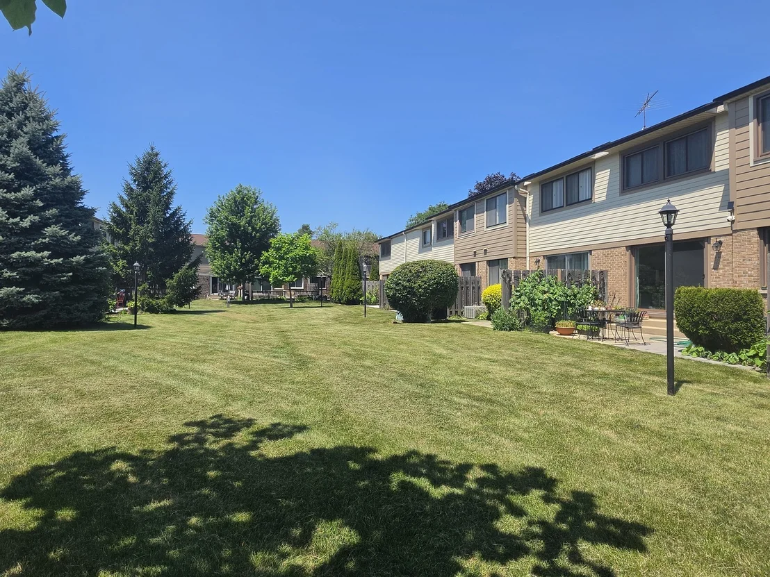 Photo of 703 MALLARD Lane