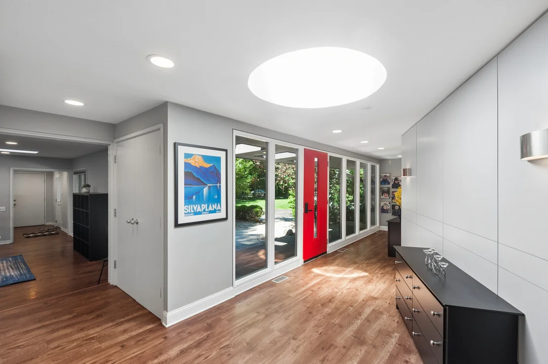 Photo of 3035 Blackthorn Road