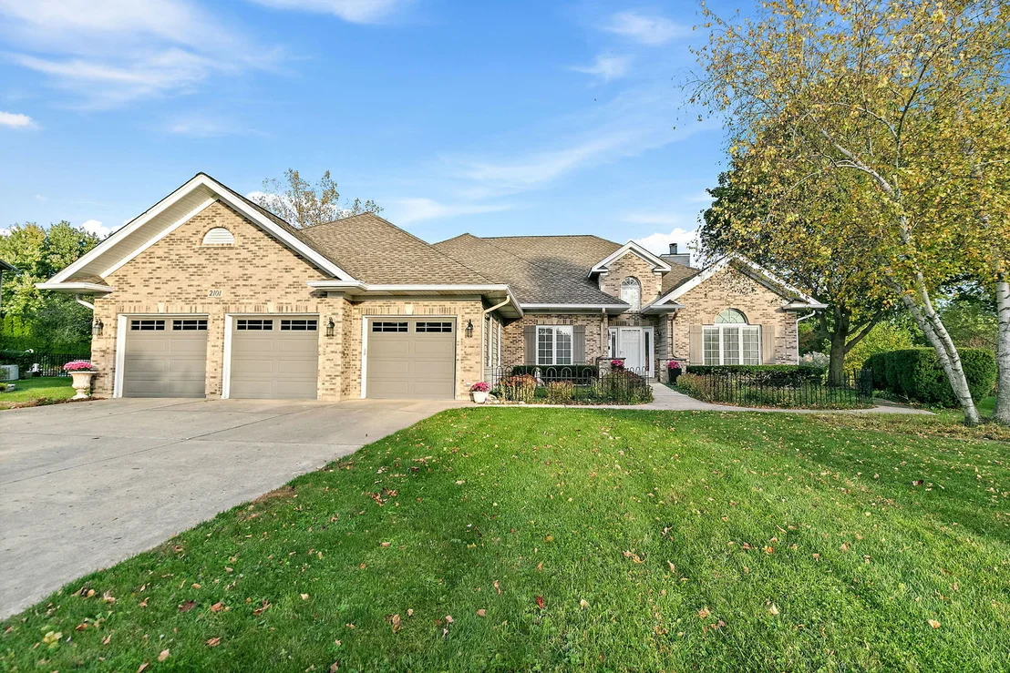Photo of 2101 Burnham Court