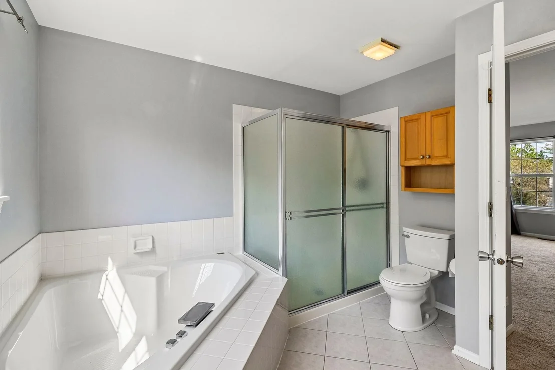 Photo of 6212 Formoor Lane