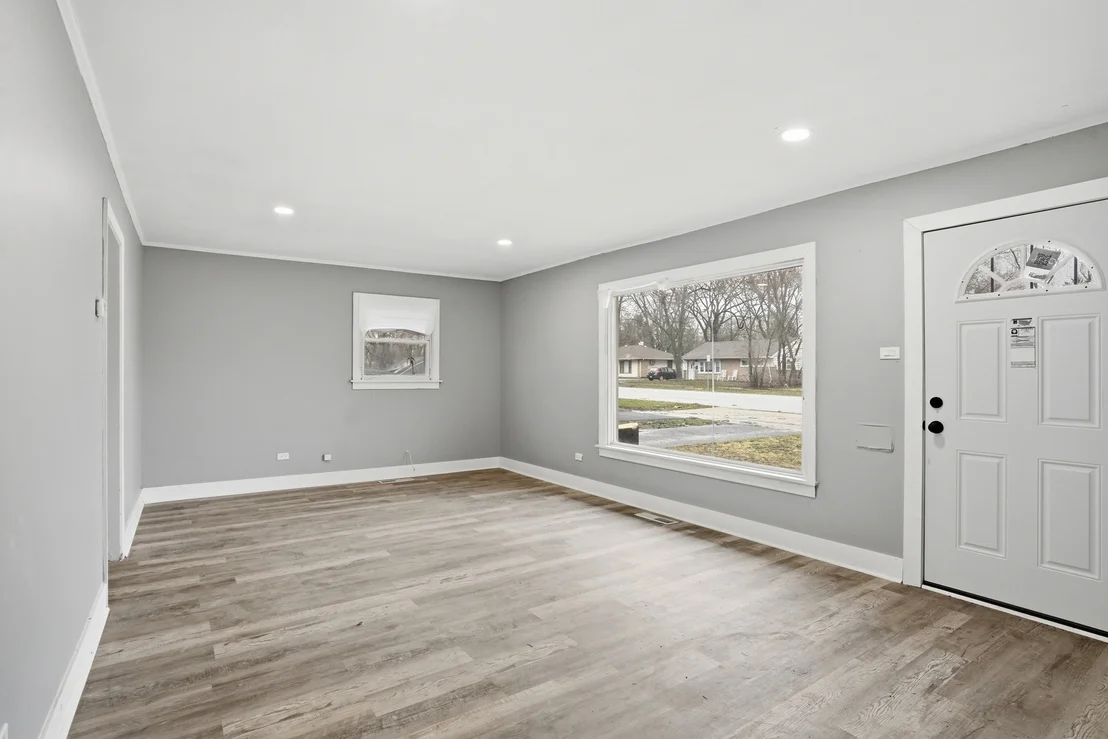 Photo of 245 Blackhawk Drive
