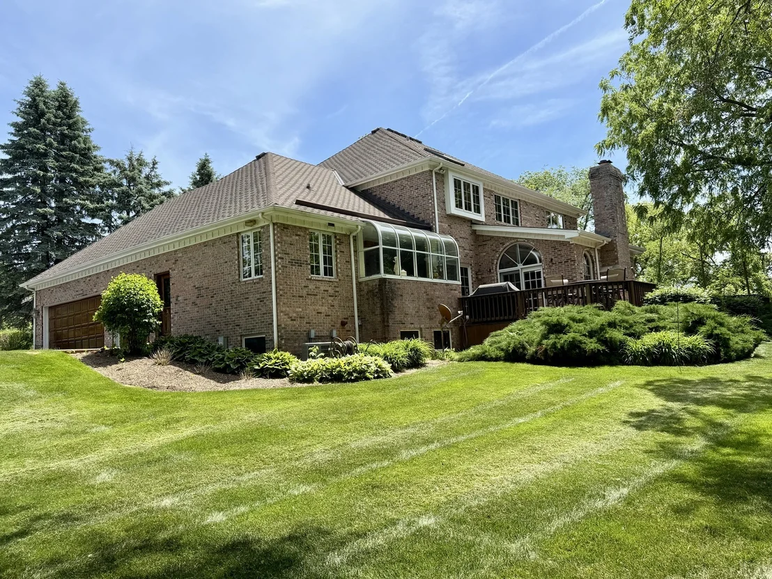 Photo of 17N656 Adams Drive