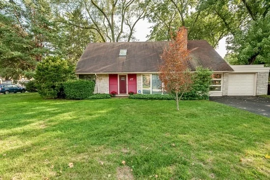 Photo of 27 WILLIAMSBURG Terrace