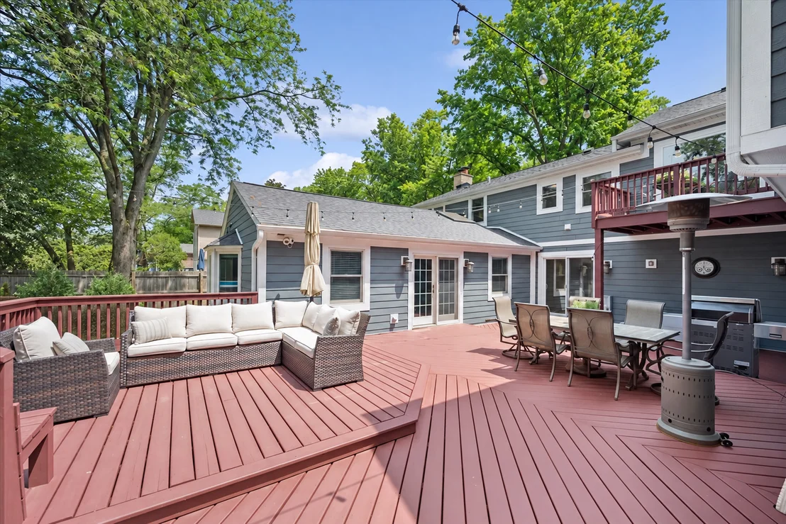 Photo of 586 Earl Drive