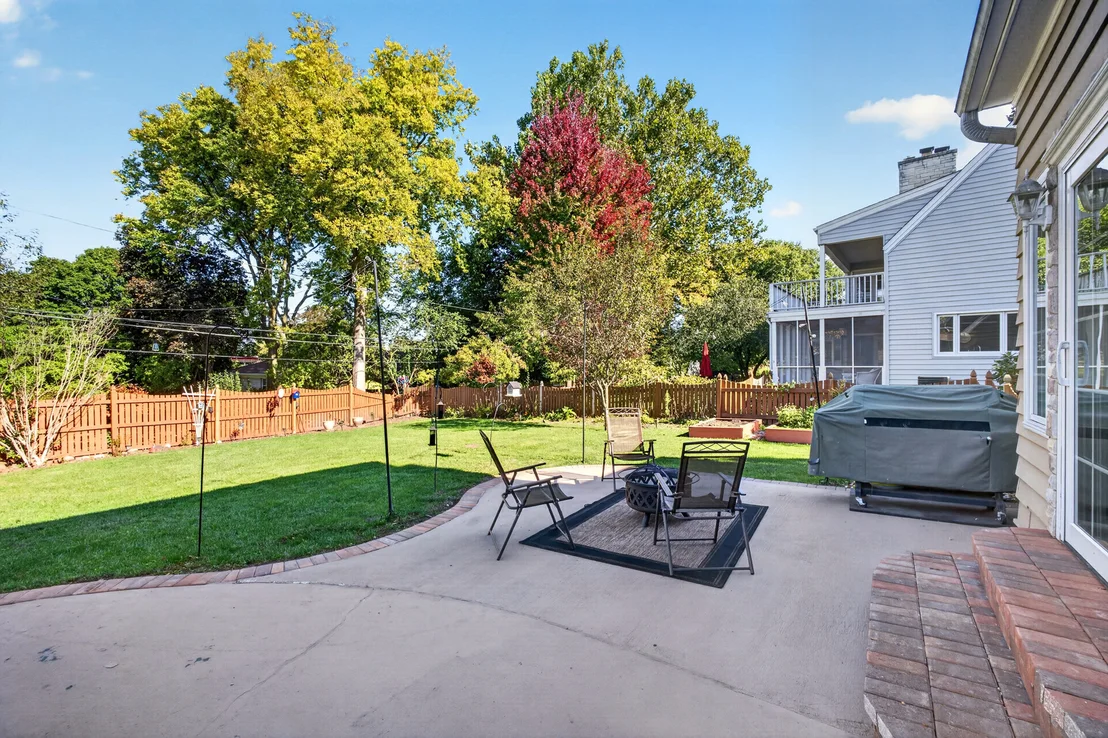 Photo of 345 Rolfe Road