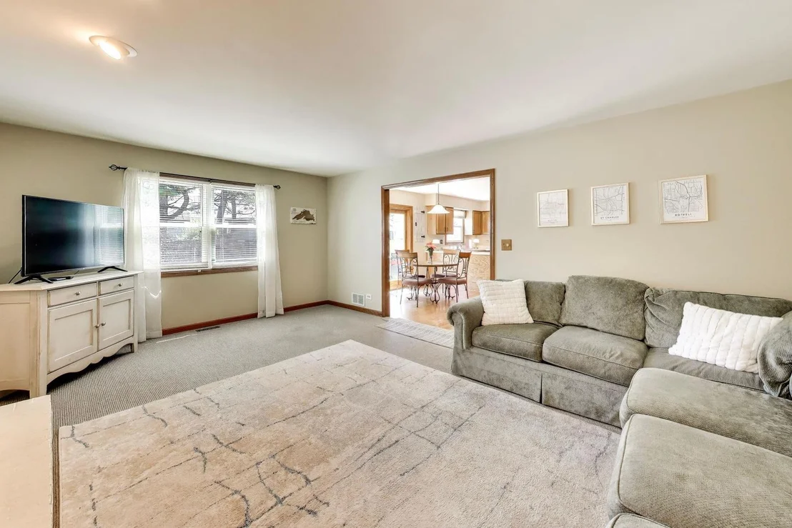 Photo of 207 Mainsail Drive