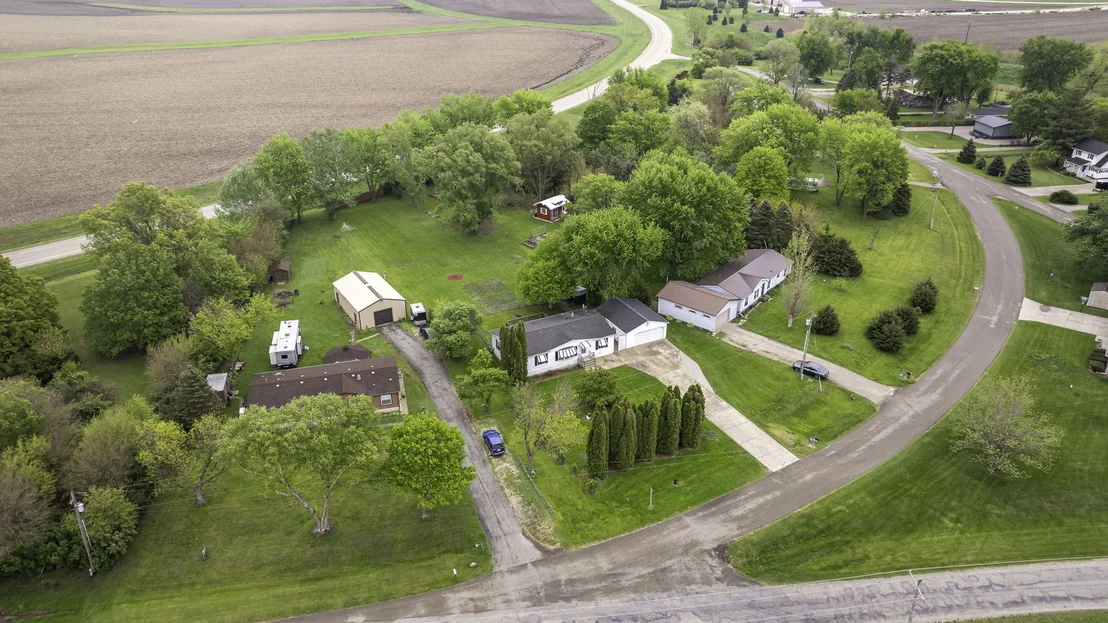 Photo of 2910 E 11th Road