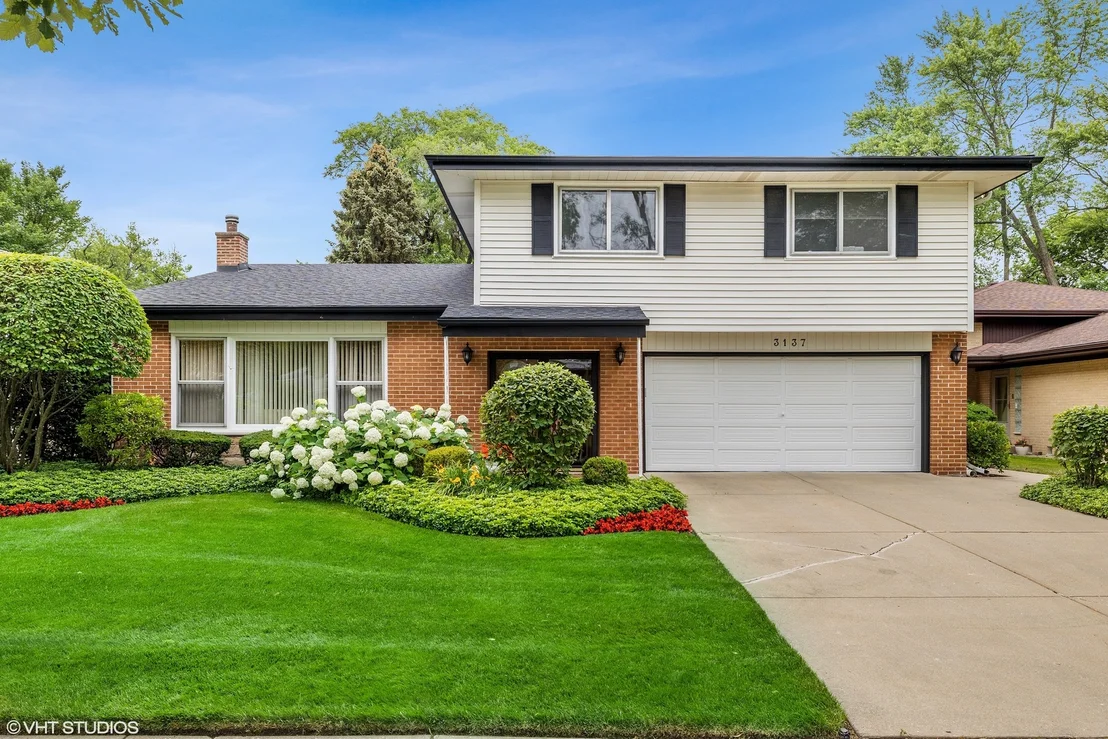 Photo of 3137 Greenleaf Avenue
