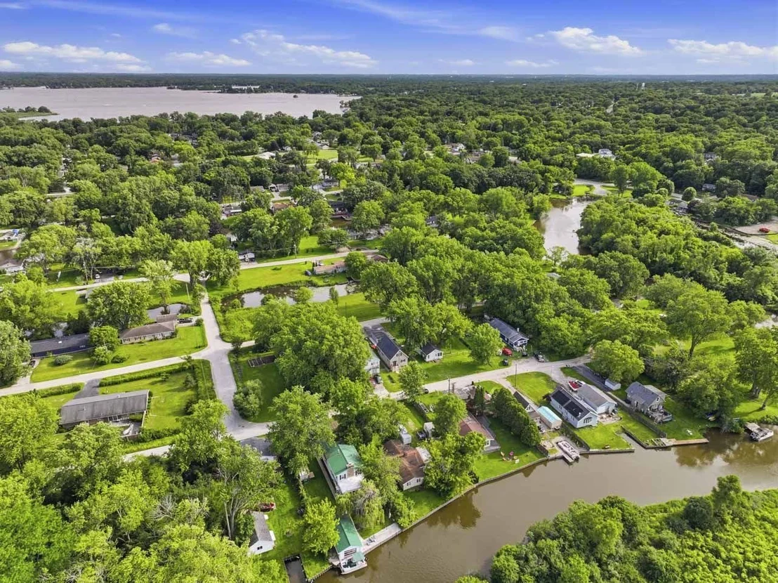 Photo of 1316 Nippersink Drive