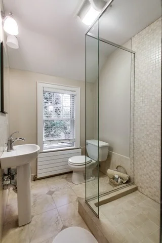 Photo of 719 CENTRAL Street