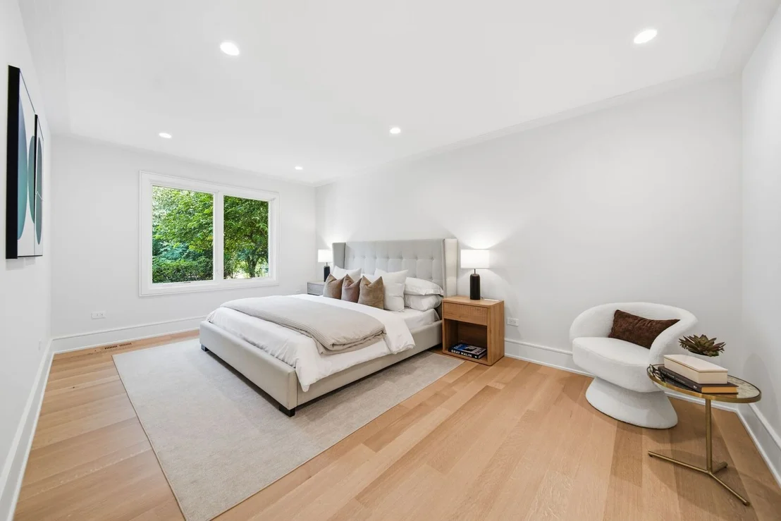 Photo of 1695 Meadow Lane