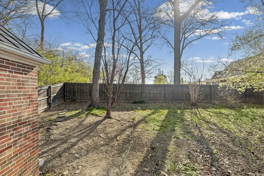 Photo of 710 Pavey Avenue