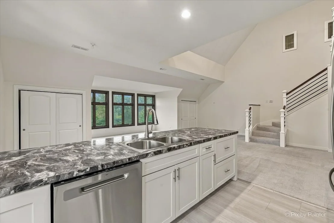 Photo of 5N719 Castle Drive