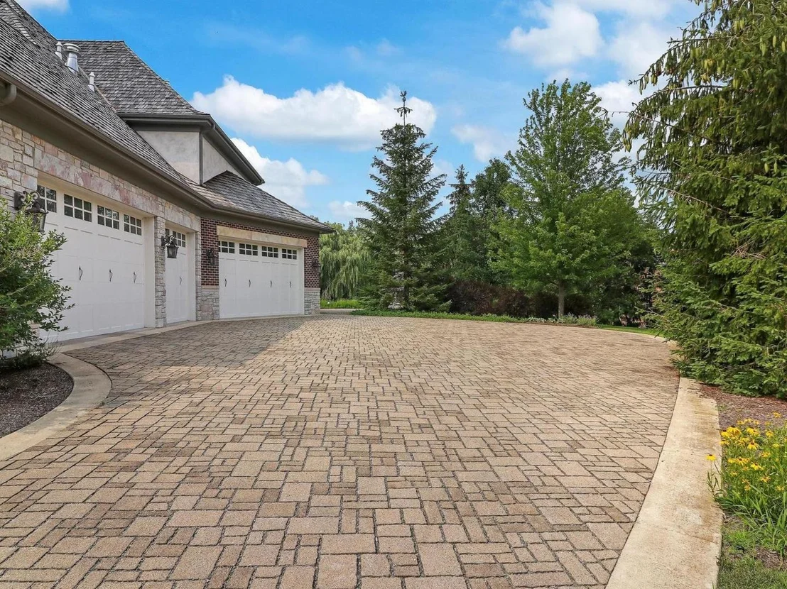 Photo of 34 Abbey Woods Drive