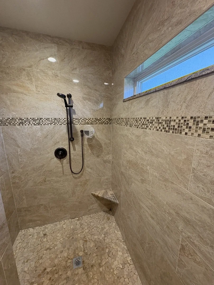 Photo of 1854 W Forestview Drive