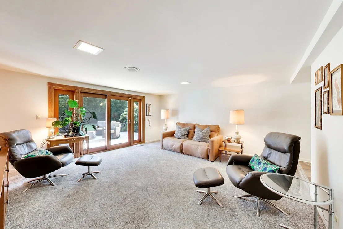 Photo of 3827 White Cloud Drive