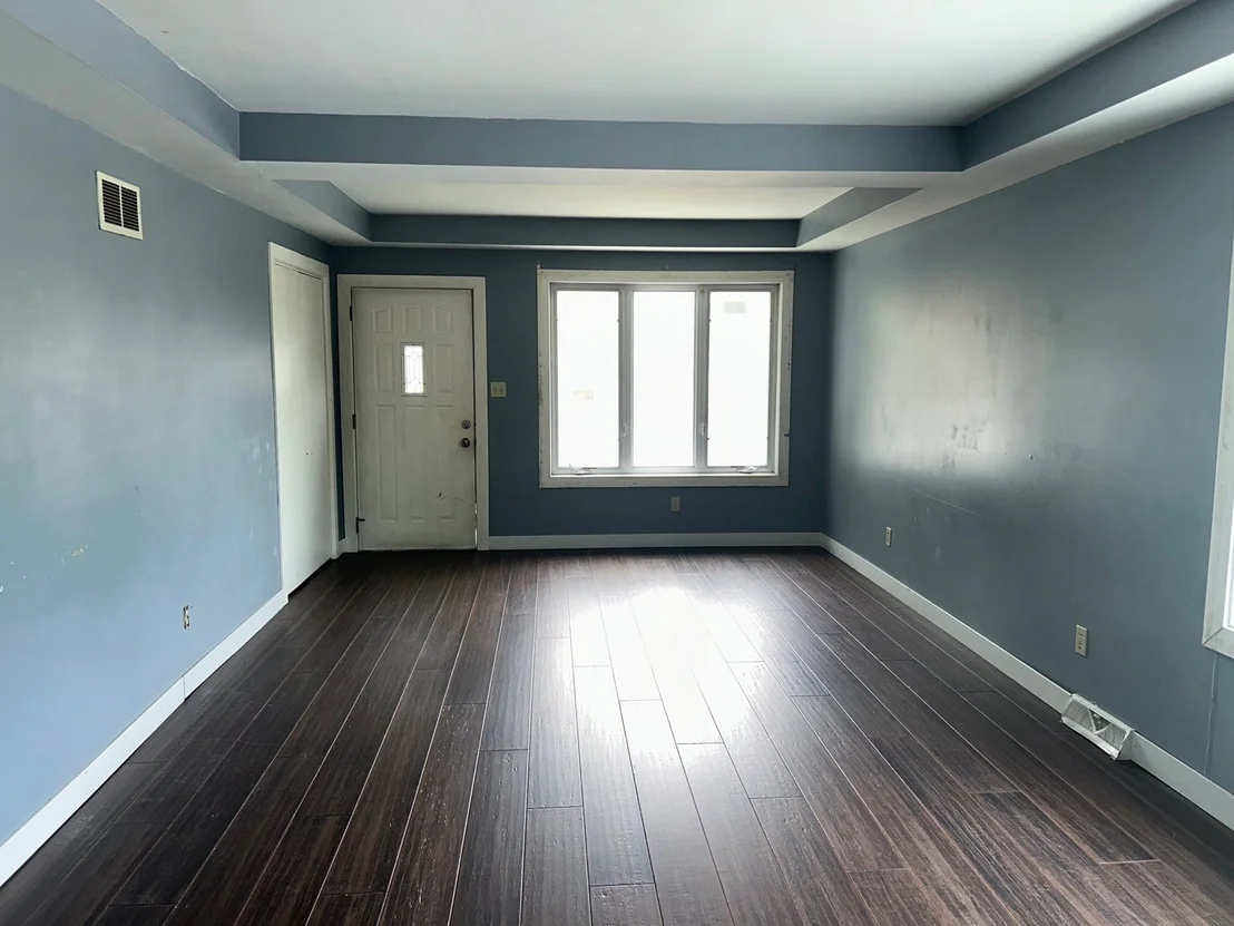Photo of 3673 Randolph Street