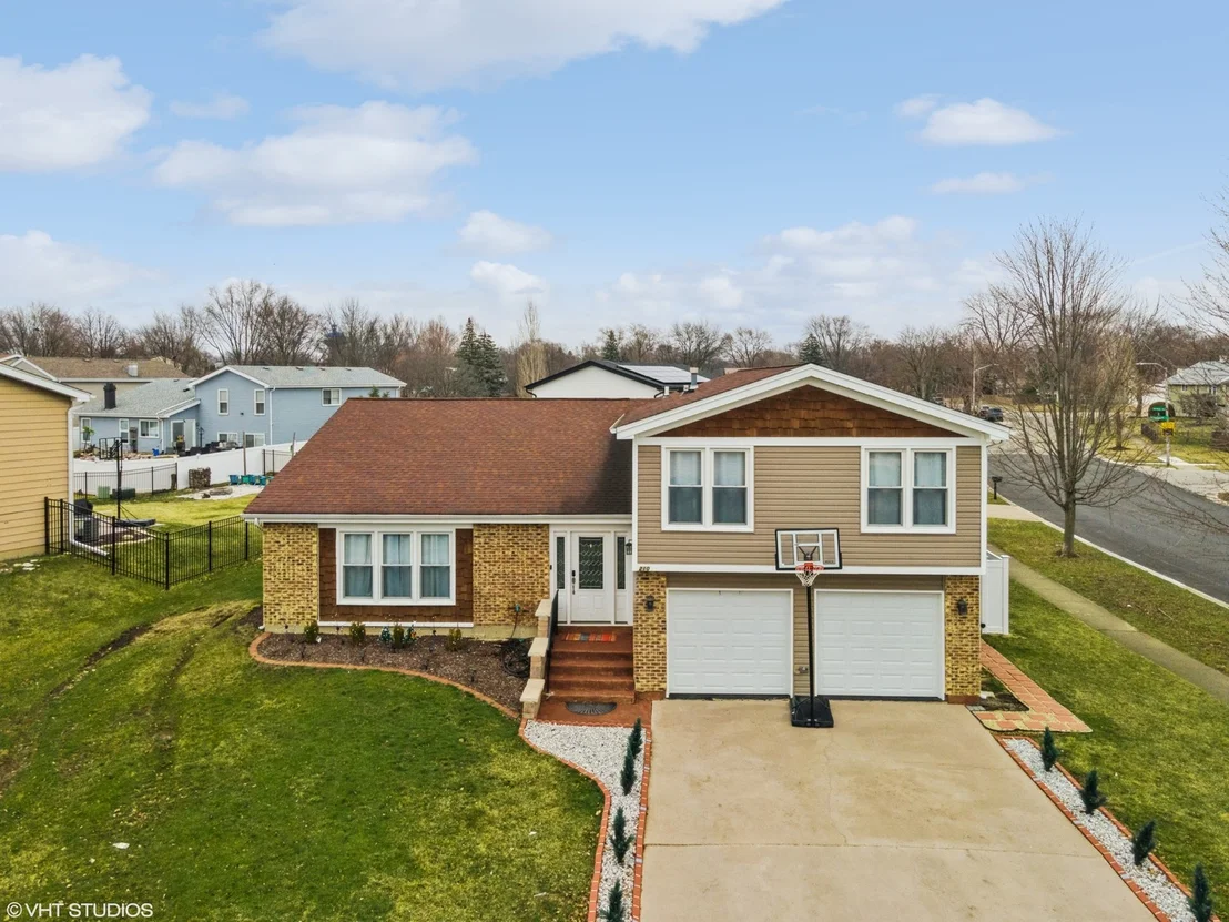 Photo of 210 Windsor Drive