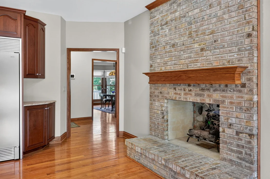 Photo of 2S299 Willow Creek Drive