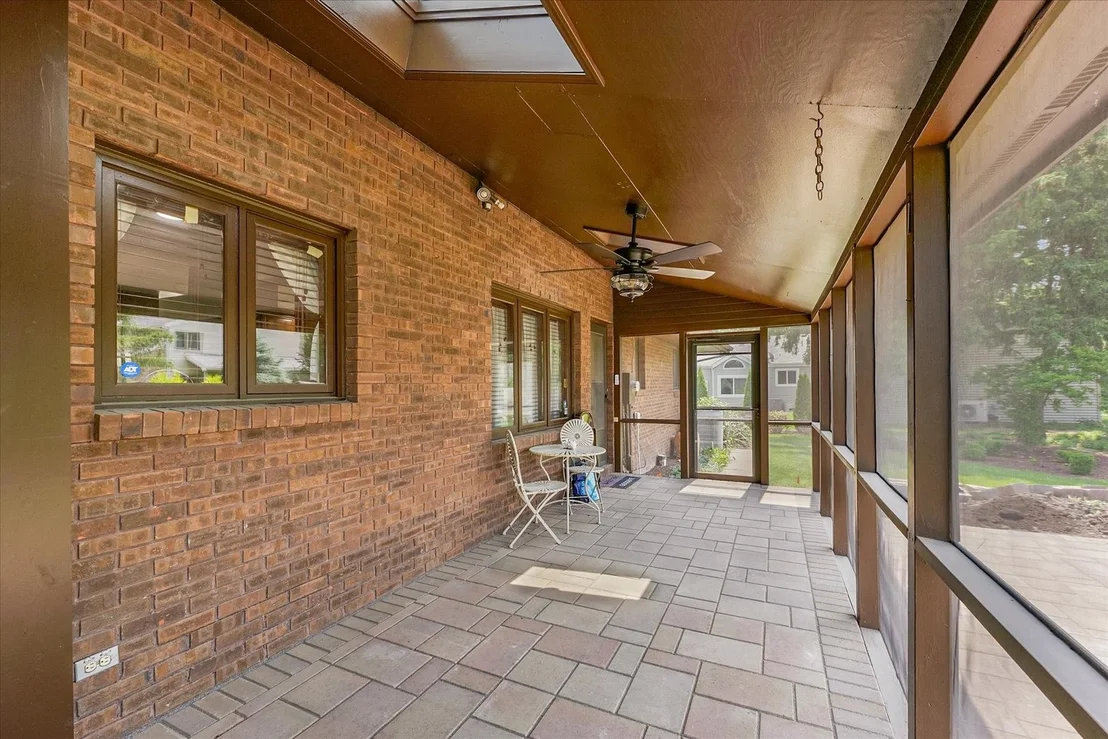 Photo of 4111 Farhills Drive