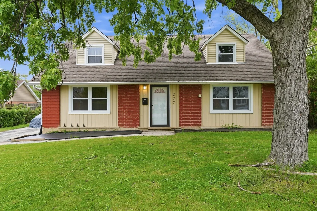 Photo of 277 W Raye Drive