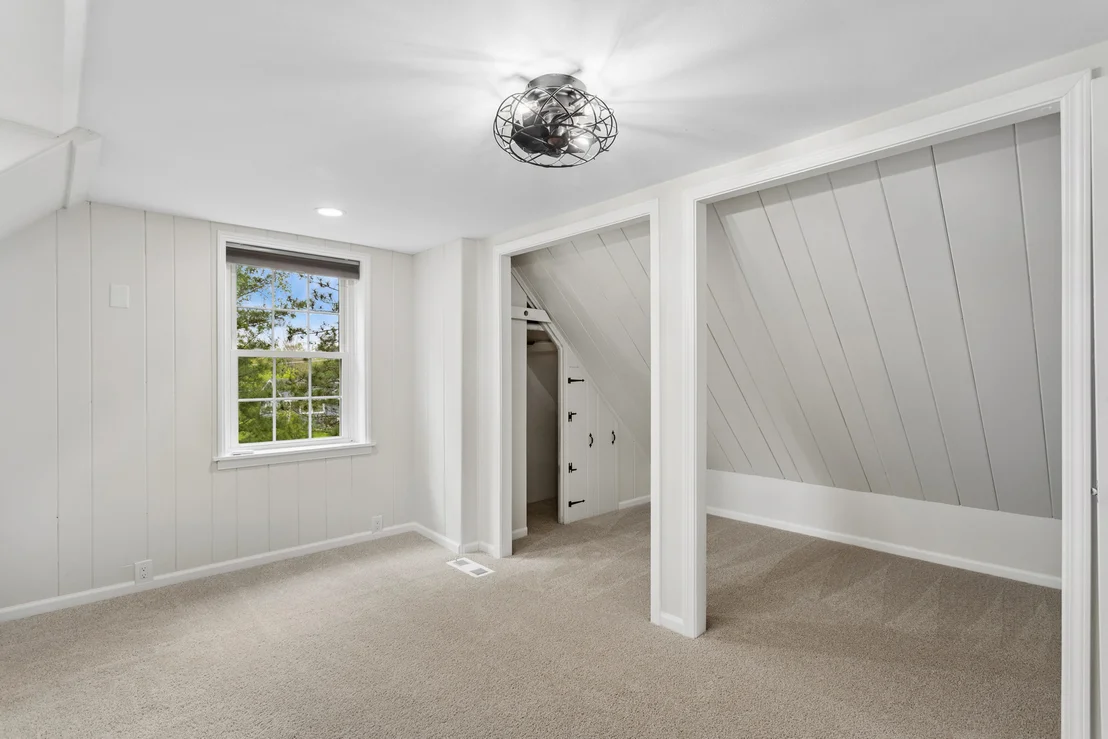 Photo of 1118 Manchester Road