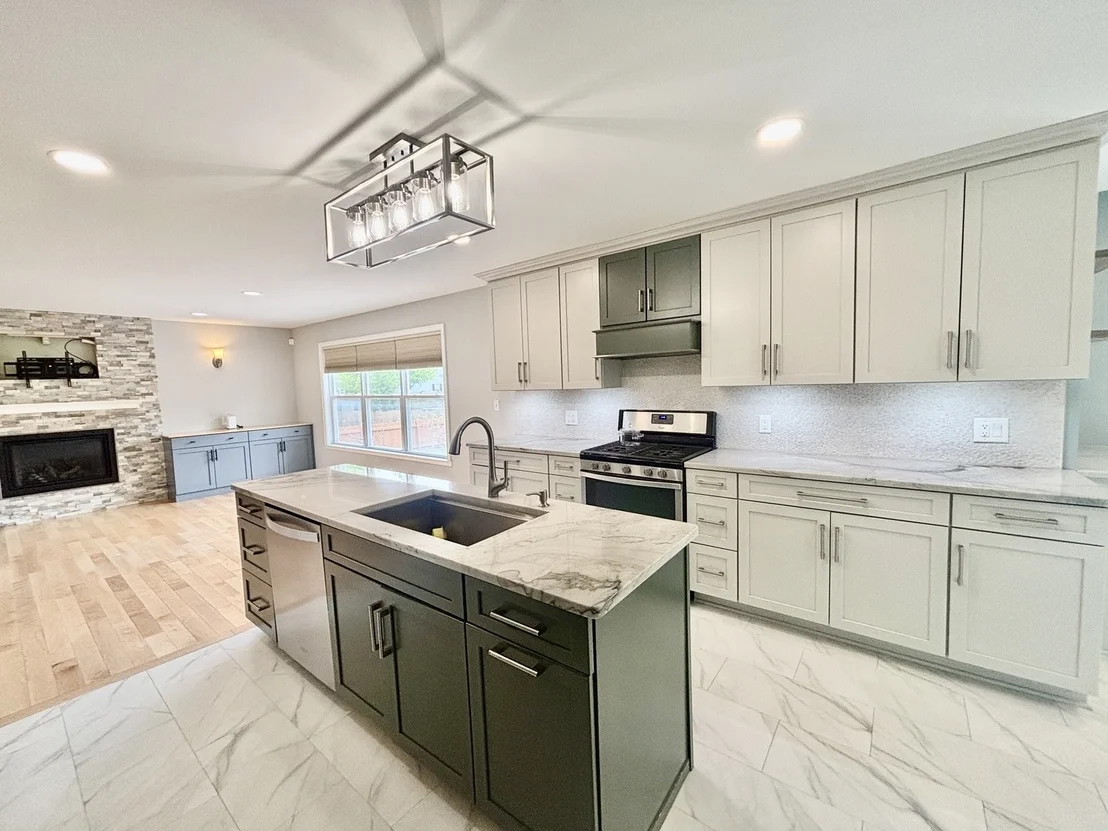 Photo of 2501 Ridgefield Drive