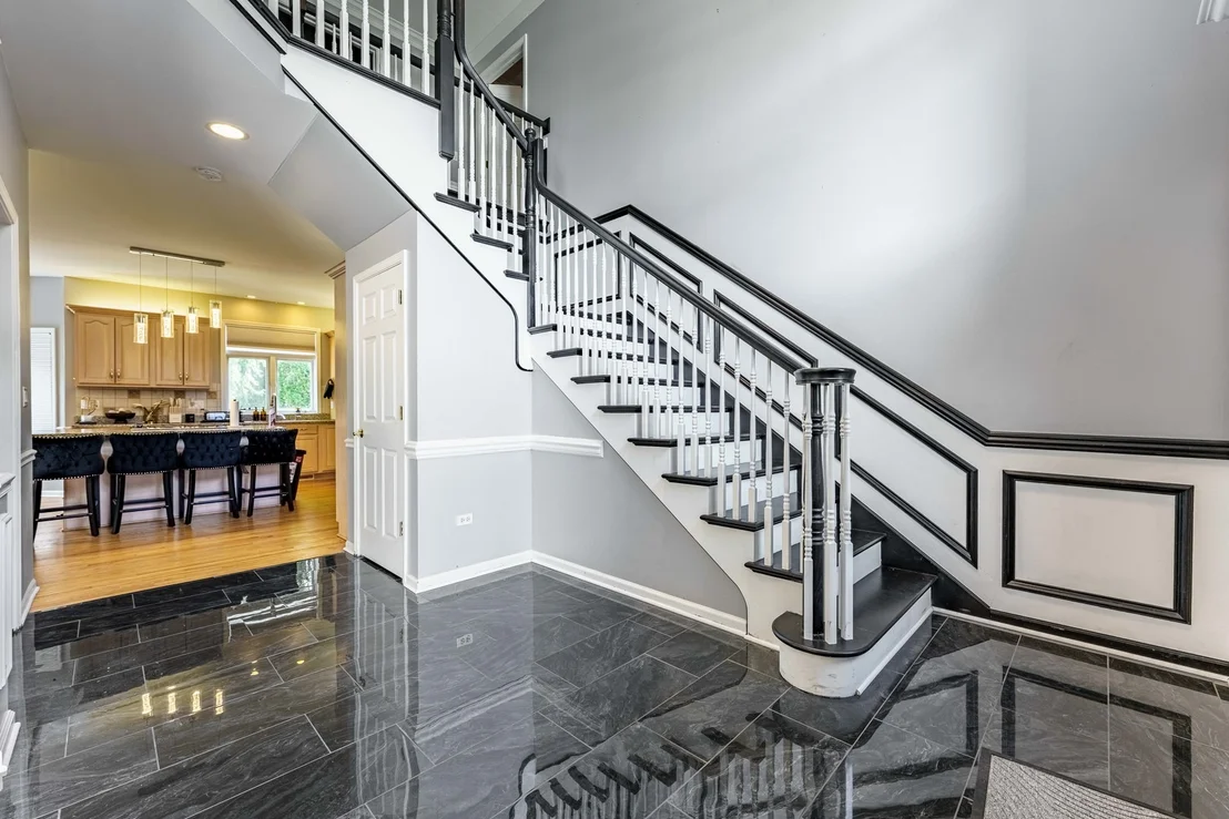 Photo of 926 Edgewood Drive