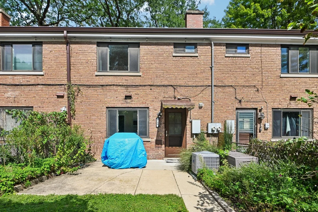 Photo of 738 Dodge Avenue