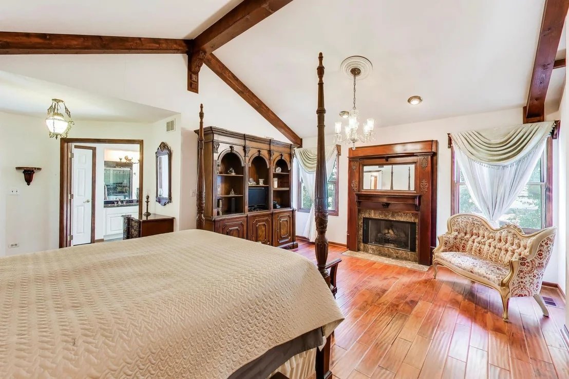 Photo of 133 Schiller Place