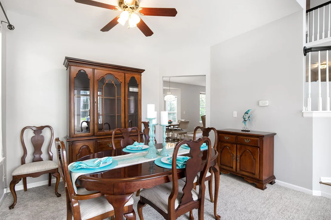 Photo of 6233 Formoor Lane