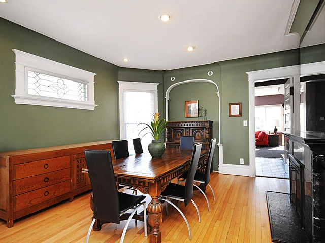 Photo of 1402 Washington Street