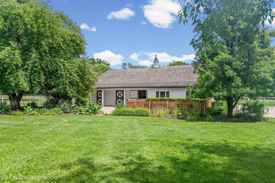 Photo of 13 Deepwood Road