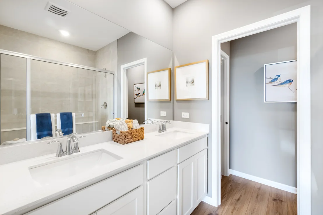 Photo of 423 S Constitution Drive