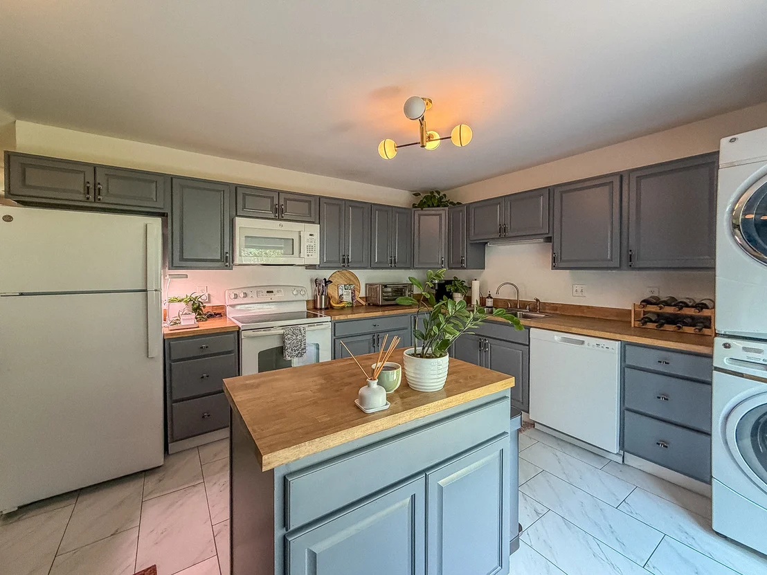 Photo of 1116 Centennial Drive