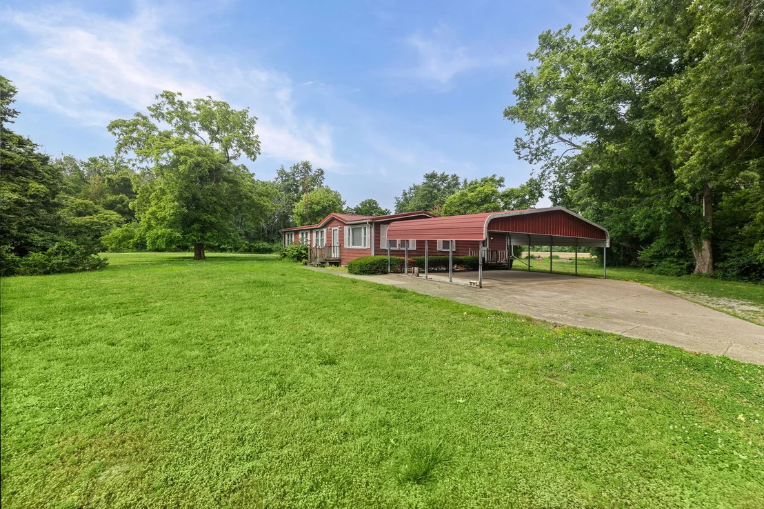 Photo of 23679 N Carpenter Lane