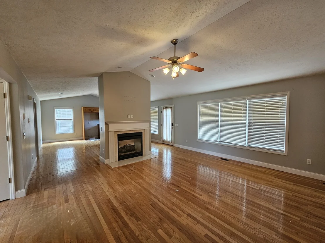Photo of 307 Windstone Drive